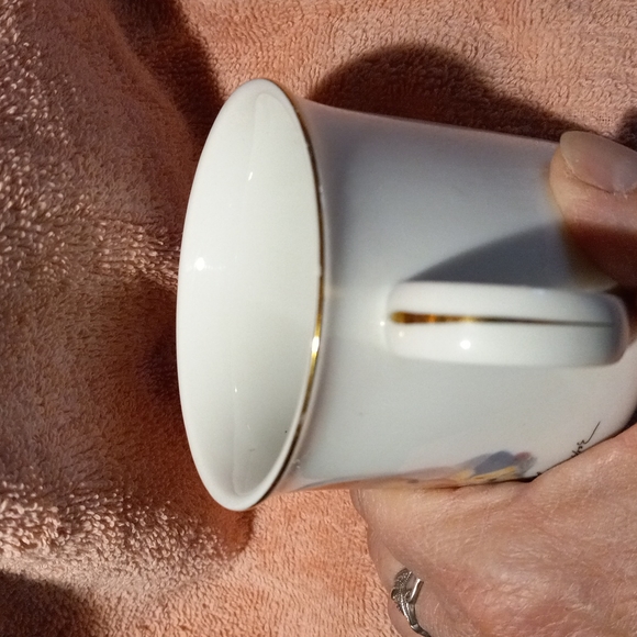 Baby's First Gift Cup 1984 - Picture 3 of 3